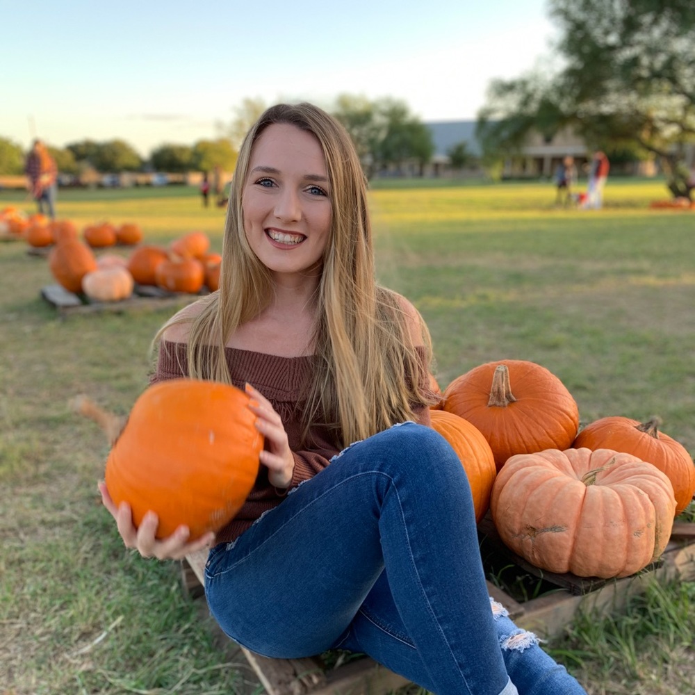 Meet your Posher, Kaitlyn